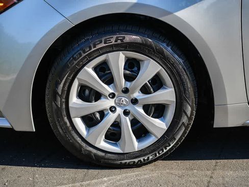 Used 2024 Toyota Corolla LE FWD image 10