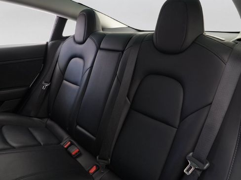 Used 2023 Tesla Model 3 Standard Range RWD image 14