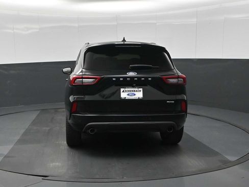 Used 2023 Ford Escape ST-Line Elite w/ Premium Technology Package image 8