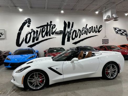 Used 2016 Chevrolet Corvette Stingray Convertible w/ 3LT Preferred Equipment Group RWD image 28