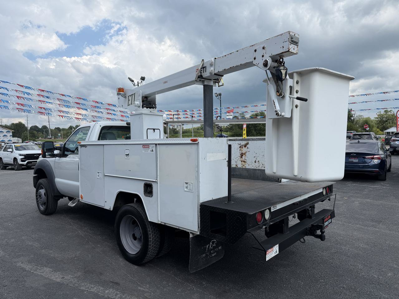Used 2015 Ford F450 XL w/ Power Equipment Group RWD image 6