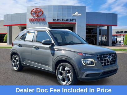 Used 2020 Hyundai Venue SEL w/ Convenience + Premium Package