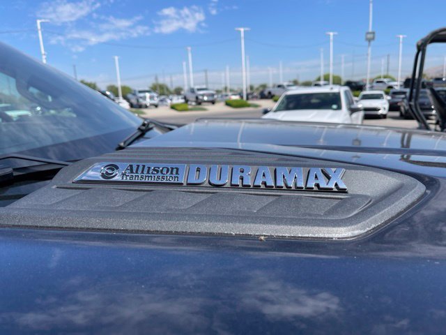 Used 2022 Chevrolet Silverado 3500 High Country w/ Safety Package II AWD/4WD image 22