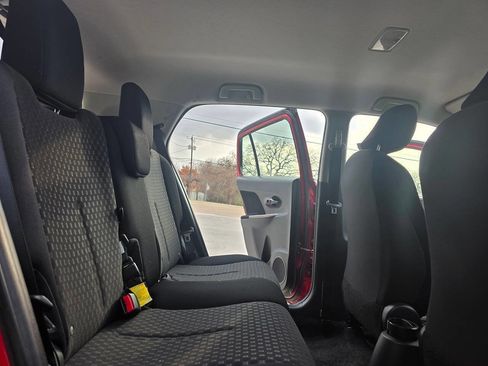 Used 2011 Scion xD image 25