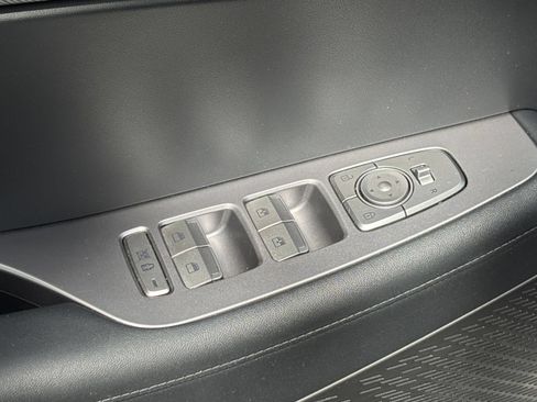 Used 2025 Hyundai Palisade SEL FWD image 18