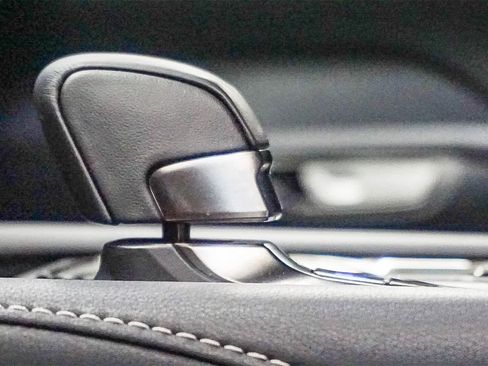 Used 2024 Lexus RX 450h Luxury w/ Convenience Package image 20