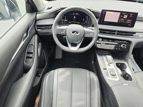 Used 2026 INFINITI QX60 Luxe w/ Cargo Package FWD image 11