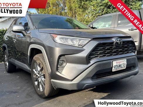 Used 2021 Toyota RAV4 XLE Premium FWD image 1