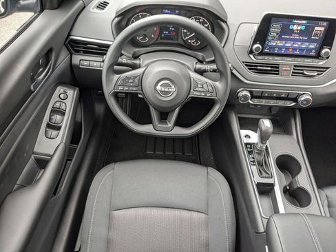 New 2025 Nissan Altima 2.5 S image 30