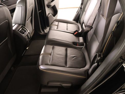 Used 2019 Chevrolet Blazer Premier w/ Sun and Wheels Package FWD image 13