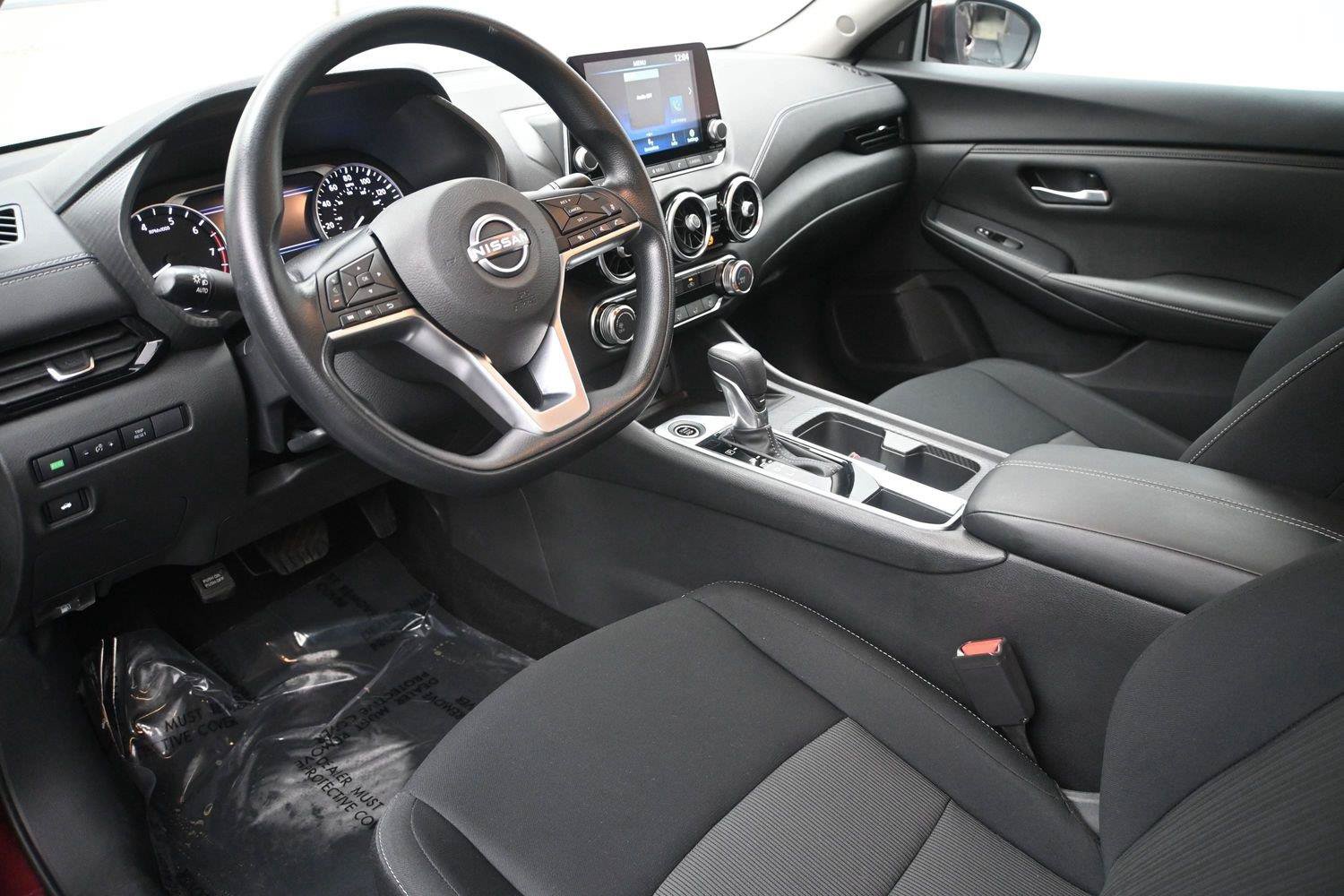 Used 2024 Nissan Sentra SV FWD image 2