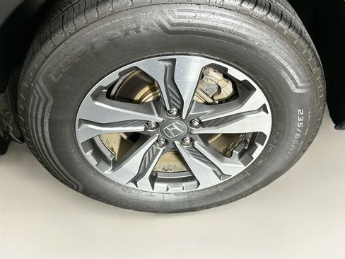Used 2019 Honda CR-V LX image 11