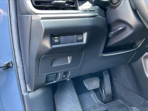 Used 2025 Toyota Grand Highlander AWD image 33
