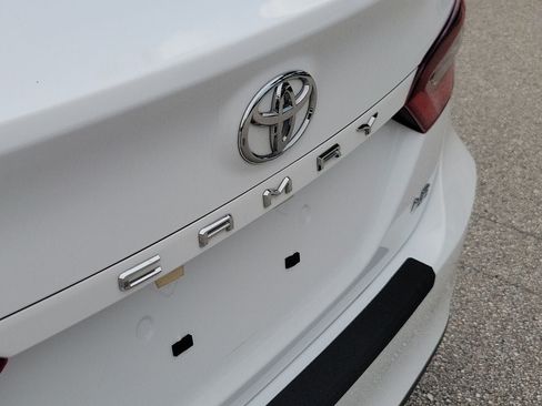 Used 2023 Toyota Camry LE FWD image 6