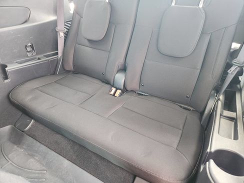 Used 2021 Ford Explorer XLT RWD image 29