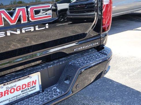 New 2026 GMC Canyon Denali AWD/4WD image 7