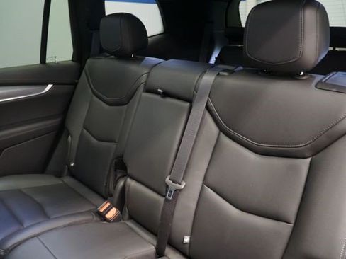 Certified 2024 Cadillac XT6 Luxury w/ LPO, Floor Liner Package AWD/4WD image 19