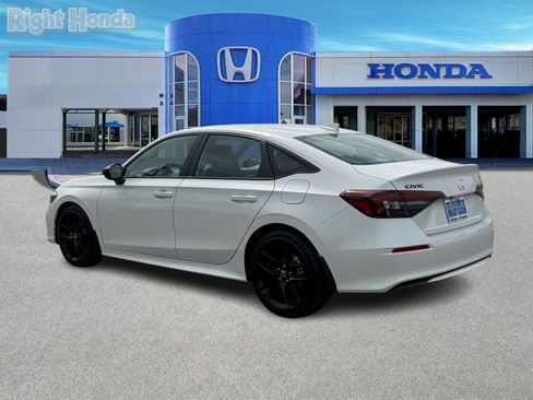 Used 2026 Honda Civic Sport image 4