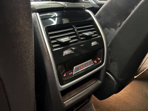 Used 2020 BMW X6 M50i image 46