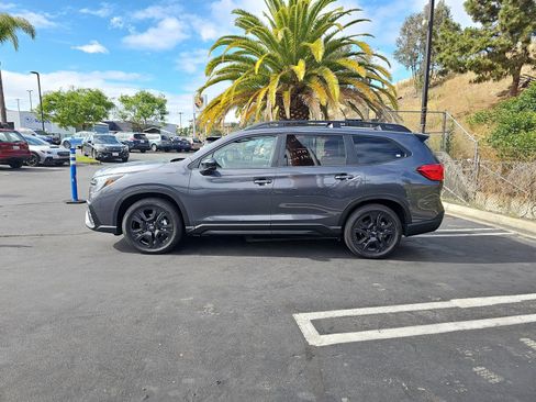 Used 2025 Subaru Ascent Onyx Edition w/ Popular Package #2 AWD/4WD image 4