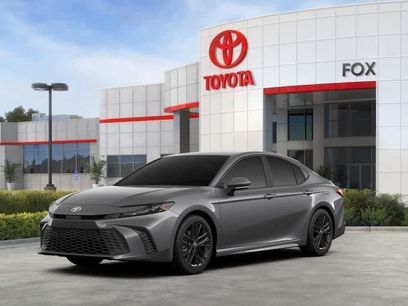 New 2026 Toyota Camry SE w/ Convenience Package