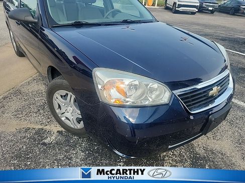 Used 2007 Chevrolet Malibu LS FWD image 1