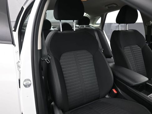 Used 2025 Kia K5 LXS image 25