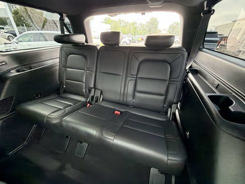 Used 2018 Lincoln Navigator L Reserve w/ Technology Package AWD/4WD image 21