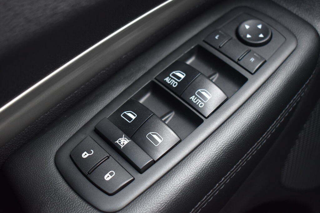 Used 2017 Dodge Durango GT AWD/4WD image 16