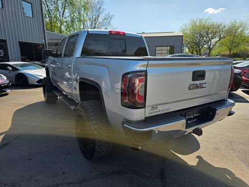 Used 2018 GMC Sierra 1500 SLT image 54