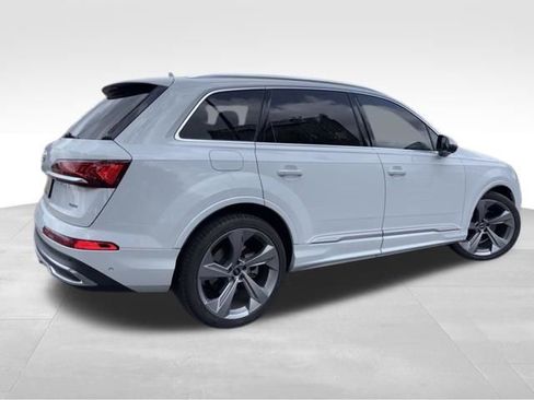 Used 2021 Audi Q7 3.0T Prestige image 11