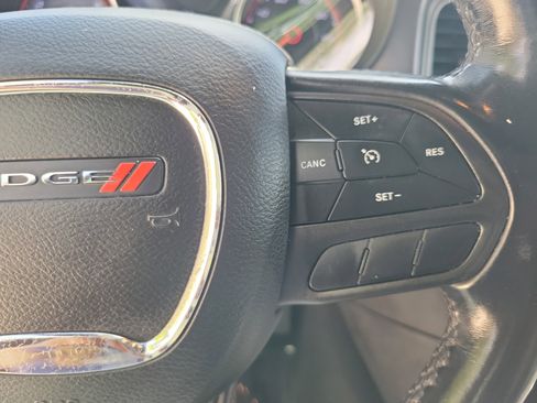 Used 2022 Dodge Charger SXT RWD image 22