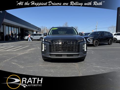 Used 2025 Hyundai Palisade SEL image 3