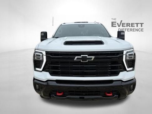 Used 2026 Chevrolet Silverado 2500 LTZ w/ Trail Boss Package AWD/4WD image 2