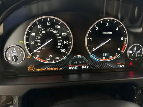 Used 2017 BMW X5 xDrive35d AWD/4WD image 1