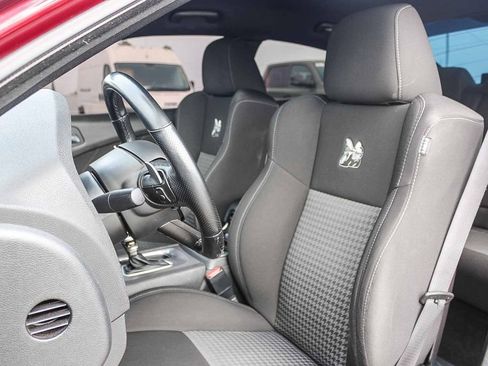 Used 2022 Dodge Charger Scat Pack RWD image 17