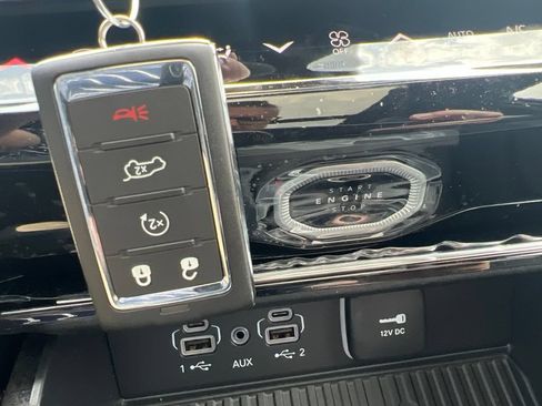 New 2026 Jeep Grand Cherokee Limited AWD/4WD image 44
