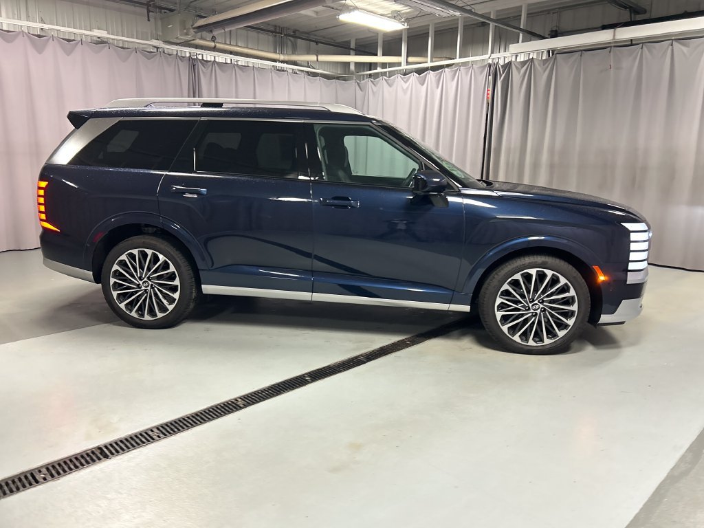 Used 2026 Hyundai Palisade Calligraphy AWD/4WD image 8