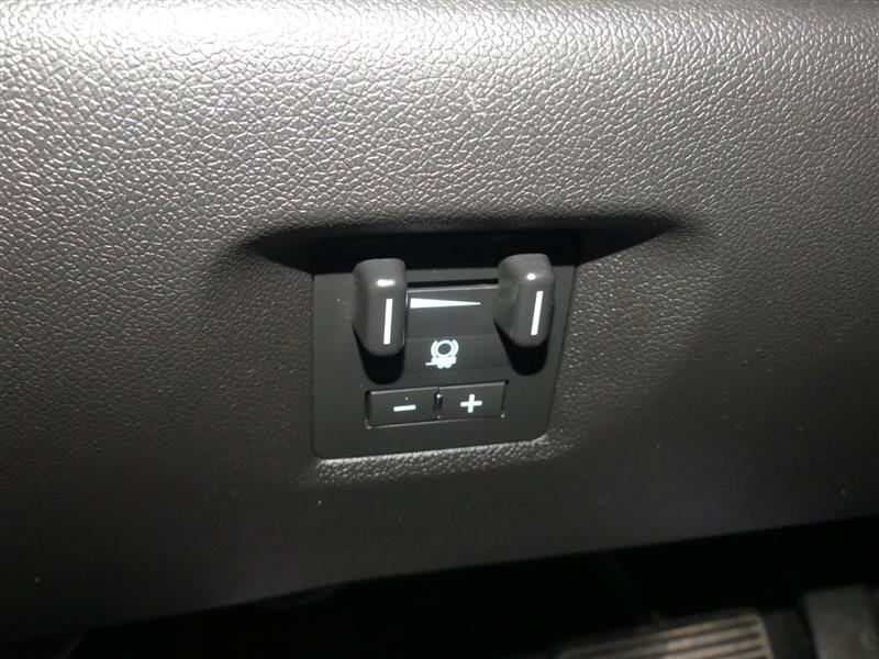 Used 2013 Chevrolet Silverado 3500 LTZ w/ LTZ Plus Package RWD image 28