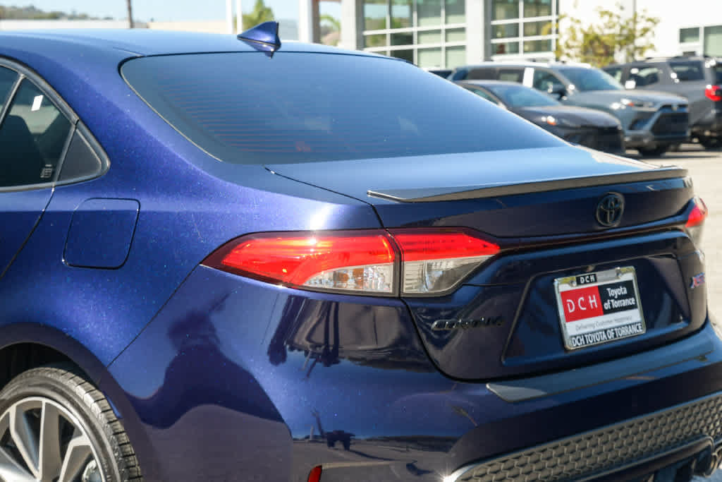 Used 2020 Toyota Corolla XSE FWD image 6