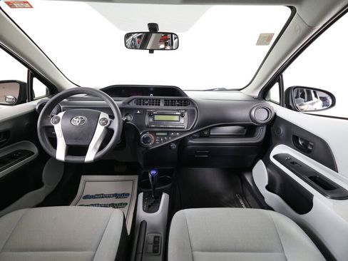 Used 2014 Toyota Prius C One image 29