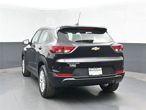 Used 2022 Chevrolet TrailBlazer LS image 12