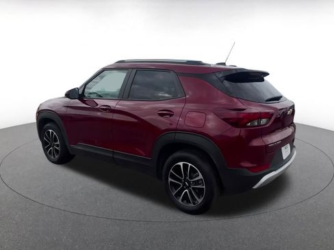 Used 2025 Chevrolet TrailBlazer LT image 10