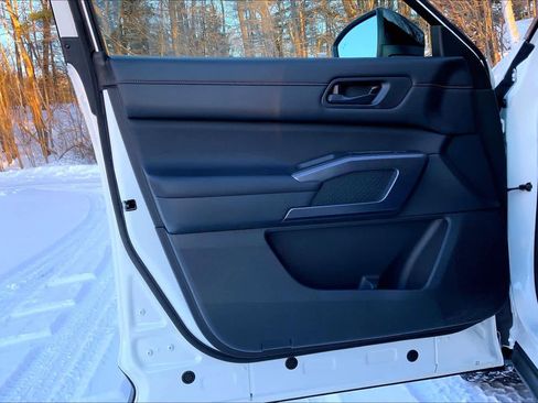 Used 2023 Nissan Pathfinder Rock Creek image 22