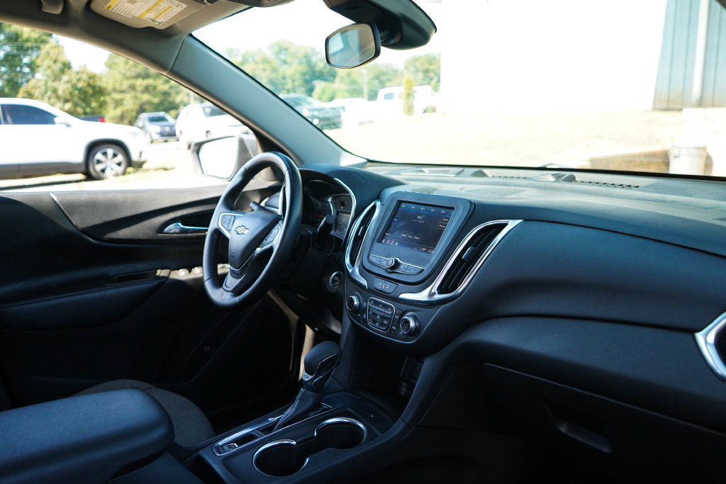 Used 2024 Chevrolet Equinox LT FWD image 14