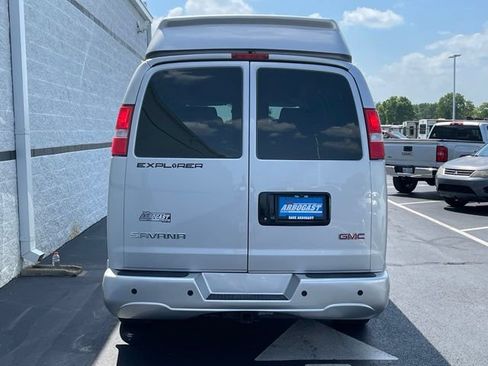 New 2026 GMC Savana 2500 w/ Driver Convenience Package RWD image 9