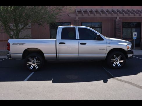 Used 2008 Dodge Ram 1500 Truck ST AWD/4WD image 1