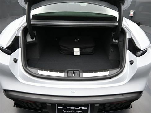 Used 2025 Porsche Taycan GTS image 24