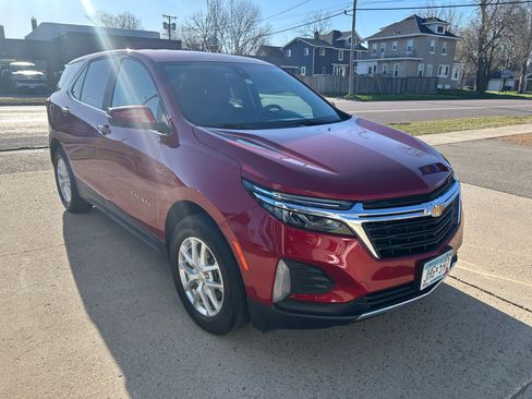 Used 2022 Chevrolet Equinox LT FWD image 4