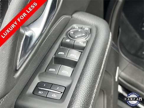 Used 2021 GMC Yukon XL Denali w/ Advanced Technology Package image 26